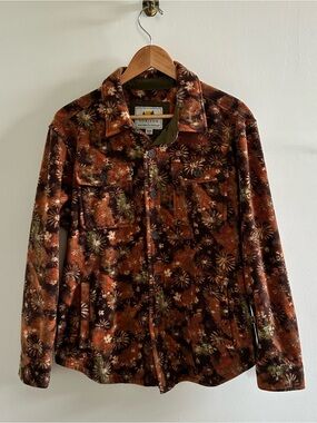 Floral printed neutral fleece button up- M